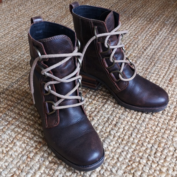 Sorel leather ankle boots - Picture 2 of 13
